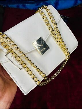 GUESS White Crossbody Bag with Gold Chain Accent